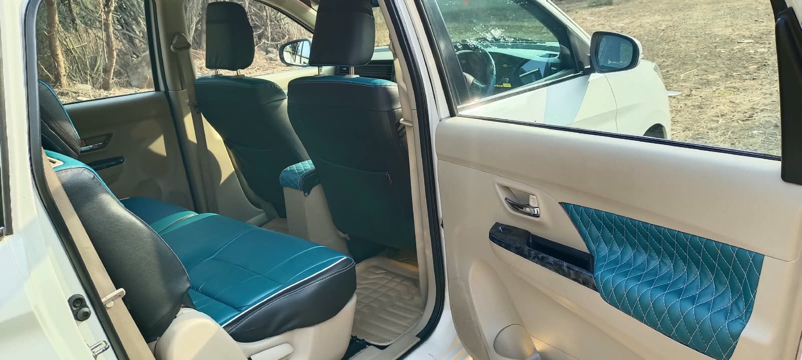 Spacious Legroom & Passenger Comfort
