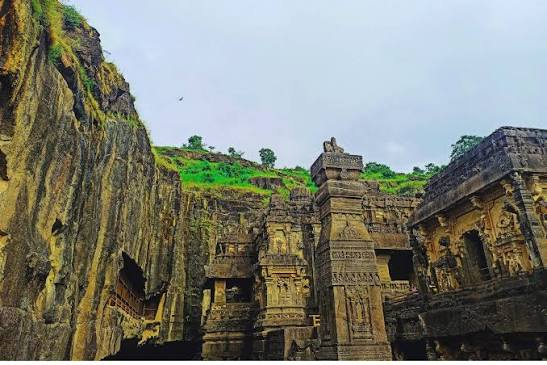 Cab from Thane to Aurangabad